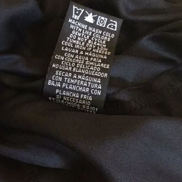 V neck dress in size 6 by RONNI NICOLE in black & tan - Picture 13 of 13